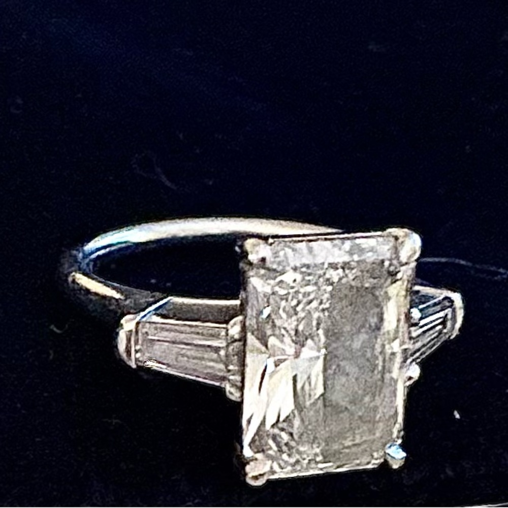 Diamond Ring Set - Picture 4 of 4